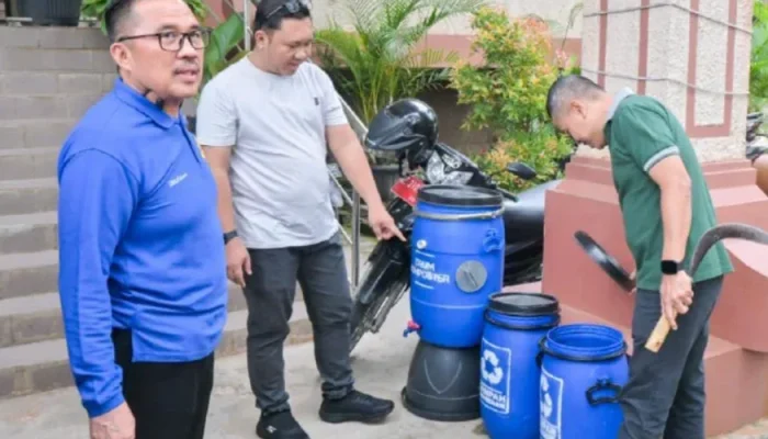 Pemkab Pesawaran Gelar Aksi Bersih Kantor Tindak Lanjut Arahan Presiden soal Lingkungan