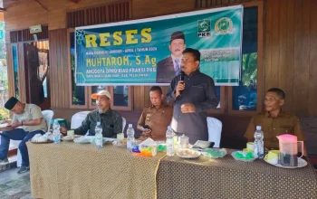 Reses di Mengkapan, DPRD Riau Muhtarom Terima Aspirasi Banjir dan Listrik Warga