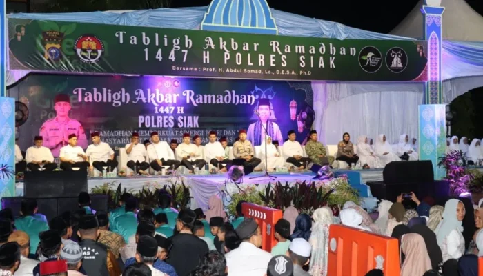 Ramadhan Menguatkan Iman & Kamtibmas: Kapolda Riau dan UAS Bersinergi di Polres Siak