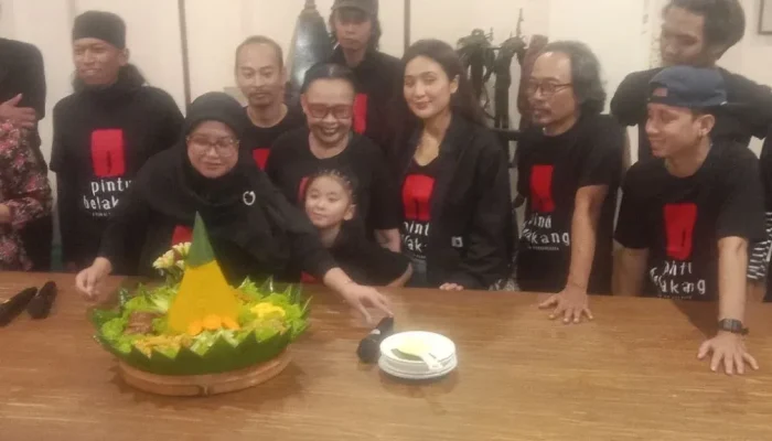 “Pintu Belakang”, Horor Psikologis yang Mengajak Penonton Menyelami Trauma