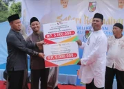 Safari Ramadan di Limapuluh, Wali Kota Pekanbaru Prioritaskan Jalan Rusak dan Pendidikan