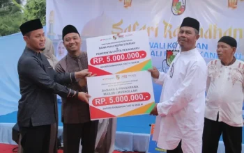 Safari Ramadan di Limapuluh, Wali Kota Pekanbaru Prioritaskan Jalan Rusak dan Pendidikan