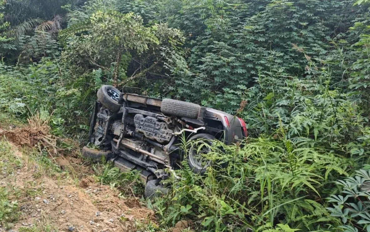 Kejar-kejaran di Rohil Berujung Fortuner Terbalik, Polisi Bongkar Jaringan Sabu