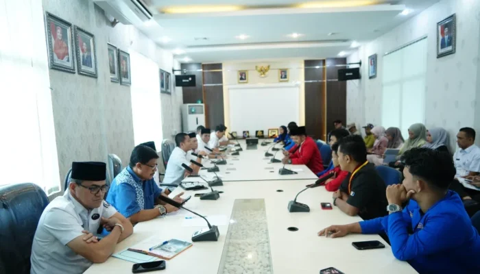 Mahasiswa Desak Kepastian, DPRD Bengkalis Tegaskan Beasiswa Tetap Diprioritaskan
