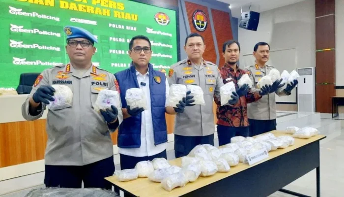 Polda Riau Bongkar Peredaran Heroin 22,7 Kg di Bengkalis, Nilai Barang Bukti Capai Rp68 Miliar