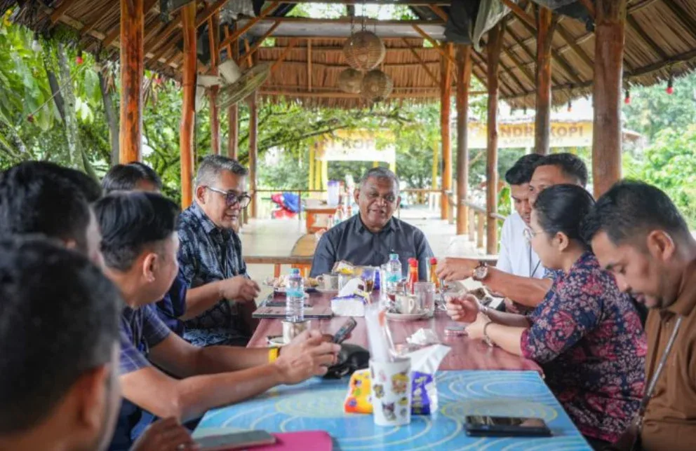 PN Teluk Kuantan dan Diskominfoss Kuansing Bahas Kerja Sama Informasi Layanan Peradilan 2026