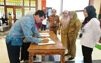 Bupati Siak Kritik Dapur MBG Belanja ke Luar Daerah, Minta Prioritaskan UMKM dan Petani Lokal