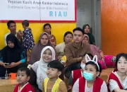 Ramadan Penuh Empati, ARYADUTA Pekanbaru Berbagi dan Hibur Anak Penderita Kanker