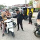 Senja Ramadan Bengkalis, PKN Bagikan 500 Takjil untuk Pengguna Jalan