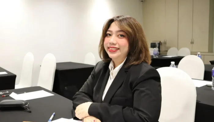 Ketika Layar Tak Dimatikan: Cermin Disiplin Aparatur dan Kualitas Pelayanan Publik di Pengadilan