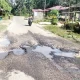Jalan Nasional Somambawa–Teluk Dalam Rusak Parah, Warga Desak Perbaikan Total