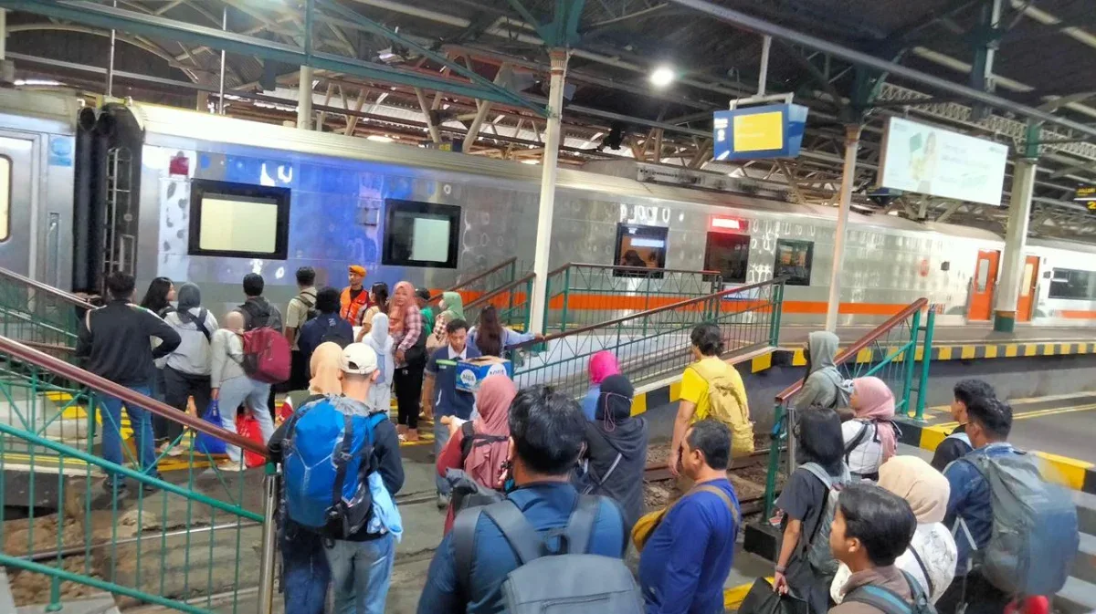 Lonjakan Penumpang KA Yogya Naik 69 Persen Jelang Libur Paskah 2026