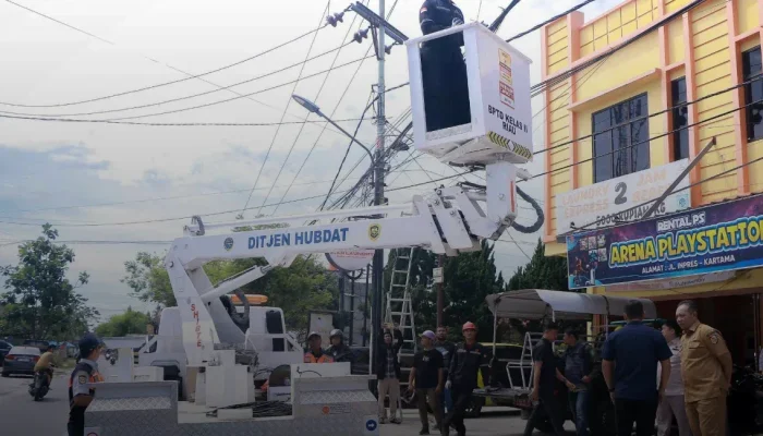 Pekanbaru Minta Regulasi Komdigi, Penataan Kabel Fiber Optik Jadi Prioritas