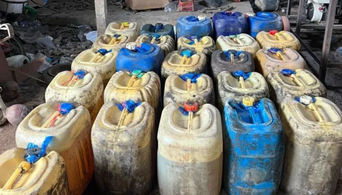 Polda Riau Bongkar Mafia Solar Subsidi untuk PETI di Kuansing, 1.200 Liter Disita