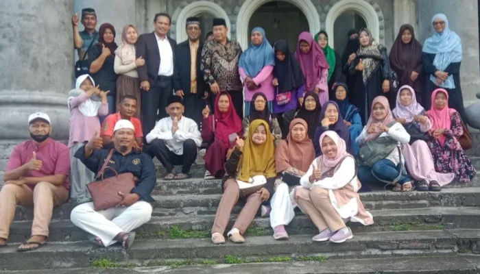 Air Mata Keikhlasan Tri Hartanto, Jejak Sunyi Membangun Masjid Rp8 Miliar untuk Umat