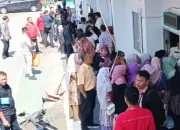 Sidang Korupsi Abdul Wahid Digelar, Simpatisan Padati PN Pekanbaru