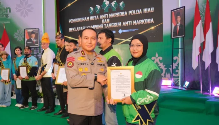 Polda Riau Kukuhkan 23 Duta Anti Narkoba di Riau