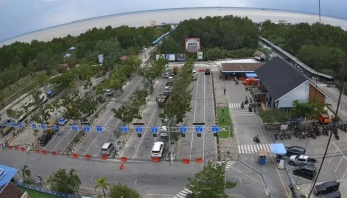 Lonjakan Penyeberangan Bengkalis–Sungai Selari, Antrean Masih Terkendali