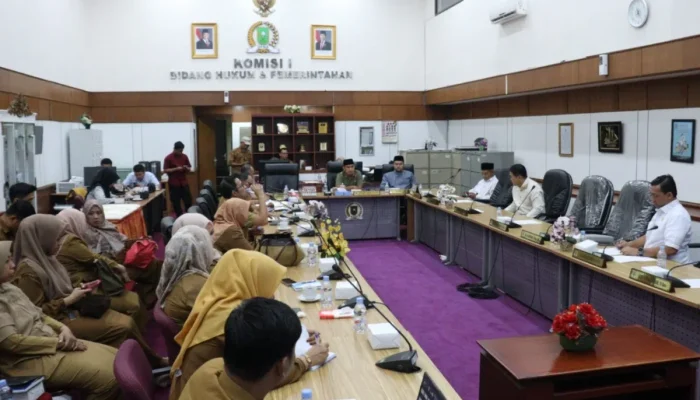 Seleksi KPID dan KI Riau Disorot DPRD, Diminta Bebas Intervensi