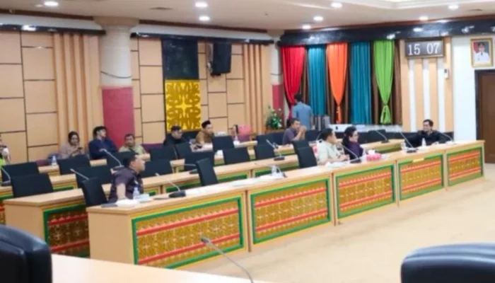 Pembahasan LKPJ Riau 2025 Diperdalam, DPRD Soroti Kinerja dan Tunda Bayar OPD