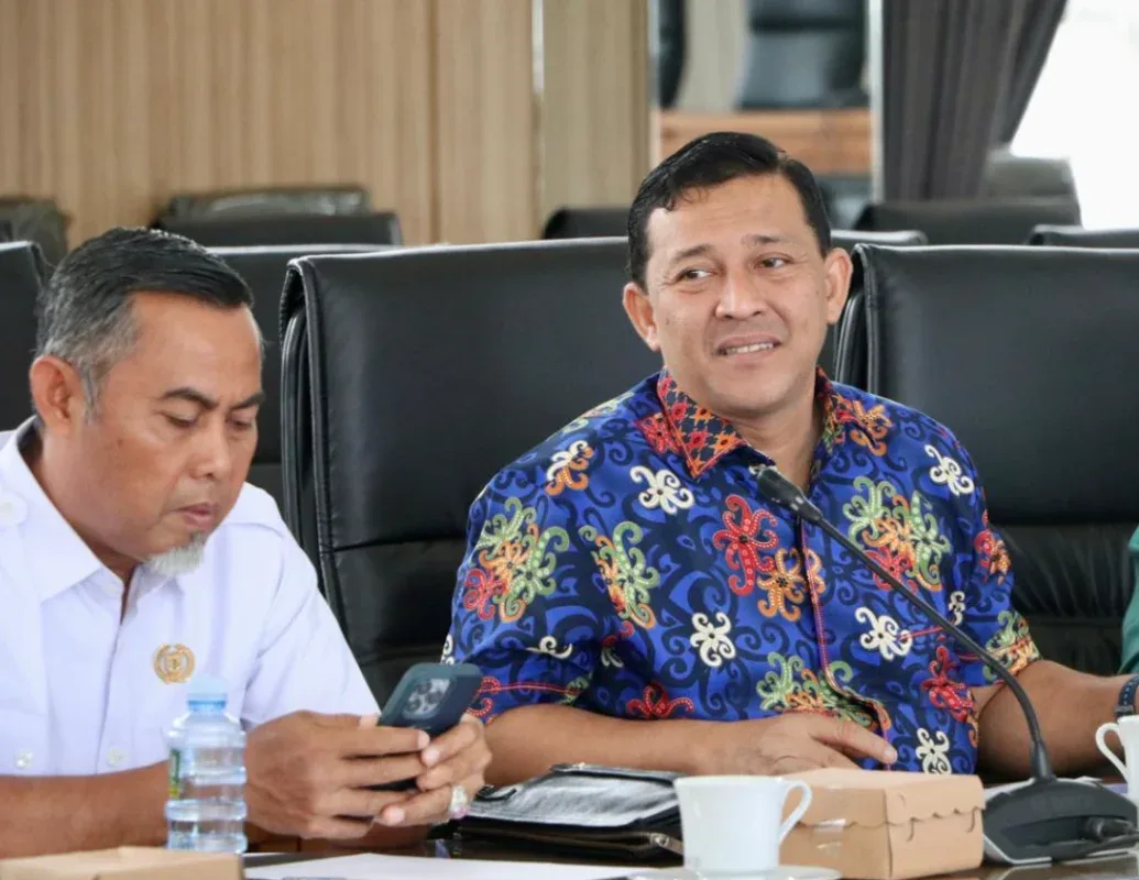 Pansus LKPJ DPRD Riau kunjungi DPRD Kalsel bahas tindak lanjut rekomendasi, mekanisme pengawasan, dan optimalisasi PAD. (R45/Galeri Foto)