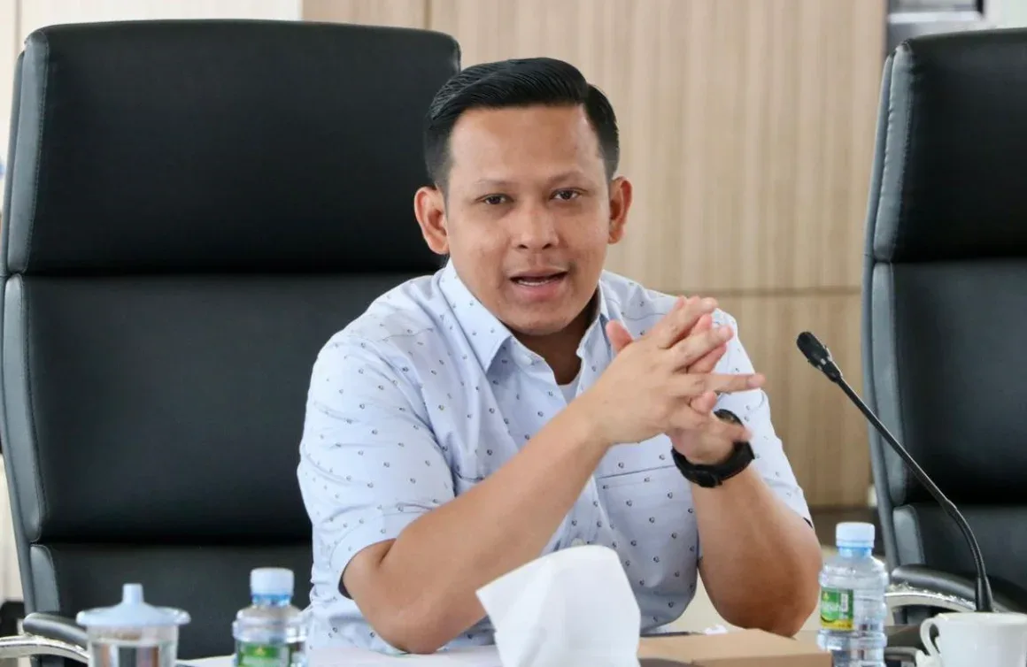Pansus LKPJ DPRD Riau kunjungi DPRD Kalsel bahas tindak lanjut rekomendasi, mekanisme pengawasan, dan optimalisasi PAD. (R45/Galeri Foto)