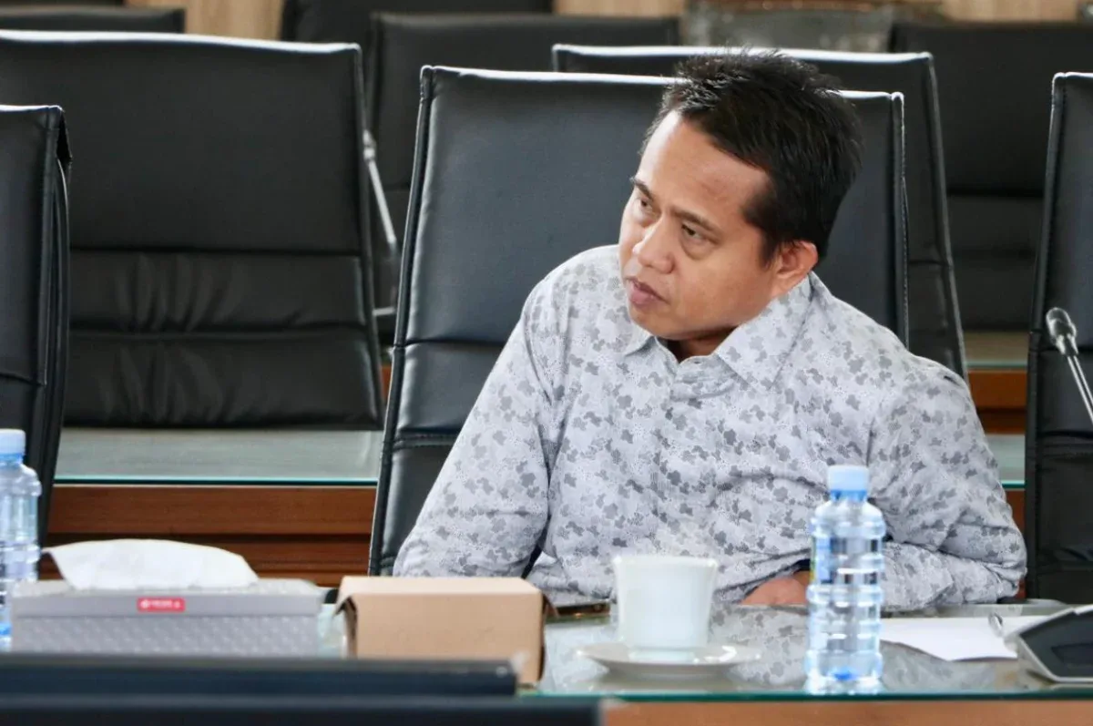 Pansus LKPJ DPRD Riau kunjungi DPRD Kalsel bahas tindak lanjut rekomendasi, mekanisme pengawasan, dan optimalisasi PAD. (R45/Galeri Foto)