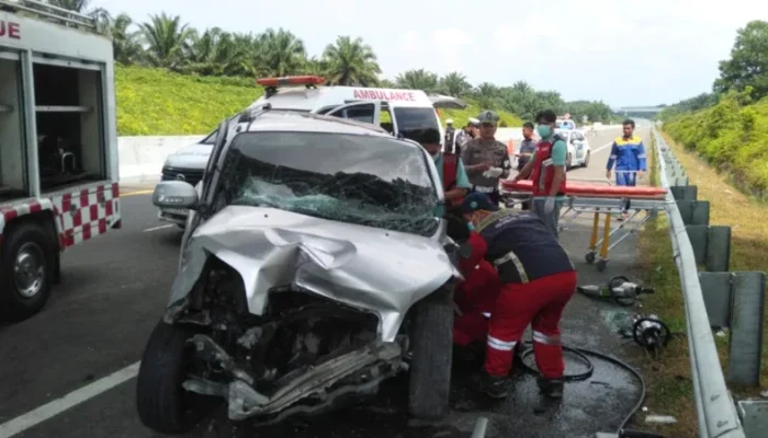 Kecelakaan Tol Pekanbaru–Dumai Tewaskan Pengemudi, Diduga Microsleep
