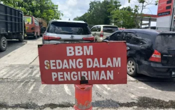 Kelangkaan BBM Pekanbaru Meluas, Antrean SPBU Mengular Jelang Libur Panjang