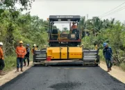 Pemko Pekanbaru Lanjutkan Pengaspalan Jalan Rusak di 15 Kecamatan