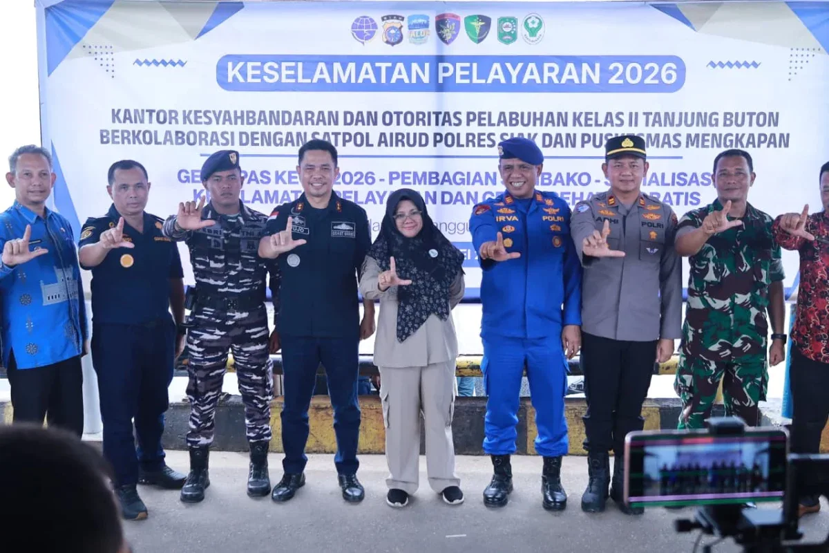 Bupati Afni Apresiasi Edukasi Keselamatan Pelayaran untuk Nelayan Siak