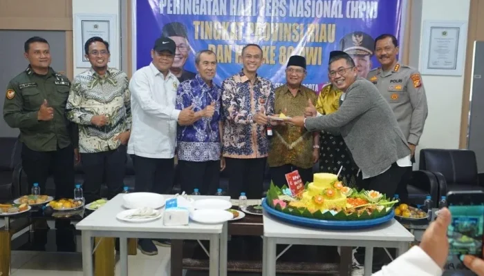 Pemko Dumai Hadiri Peringatan HPN dan HUT ke-80 PWI Riau