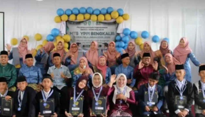 Harapan dan Air Mata Warnai Pelepasan Lulusan MTs YPPI Bengkalis Tahun 2026