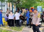 Klinik Terapung Polres Bengkalis Layani Warga Pesisir Air Putih, 20 Paket Sembako Dibagikan