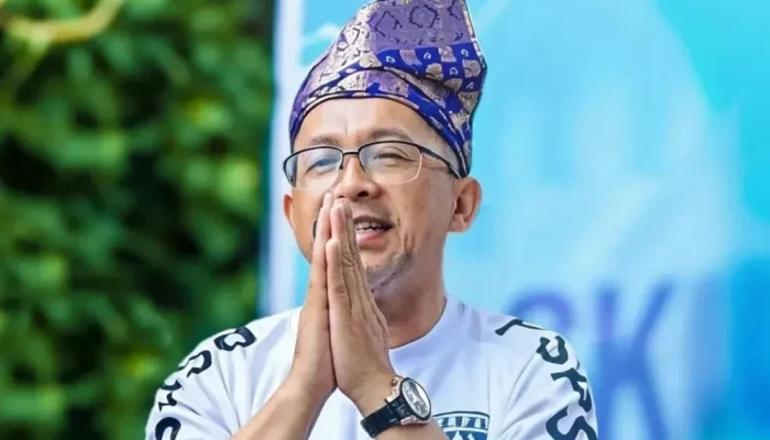 Aji Santoso Resmi Tinggalkan PSPS Pekanbaru, Fokus Dampingi Putri yang Sakit