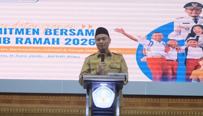 Wawako Pekanbaru Ancam Copot dan Pidanakan Kepala Sekolah Curang di SPMB 2026