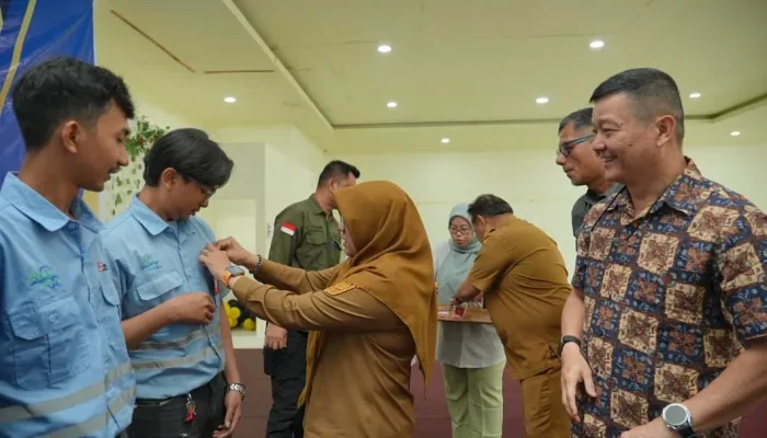Bupati Siak Buka Apprenticeship Program PT Indah Kiat untuk Cetak SDM Siap Kerja