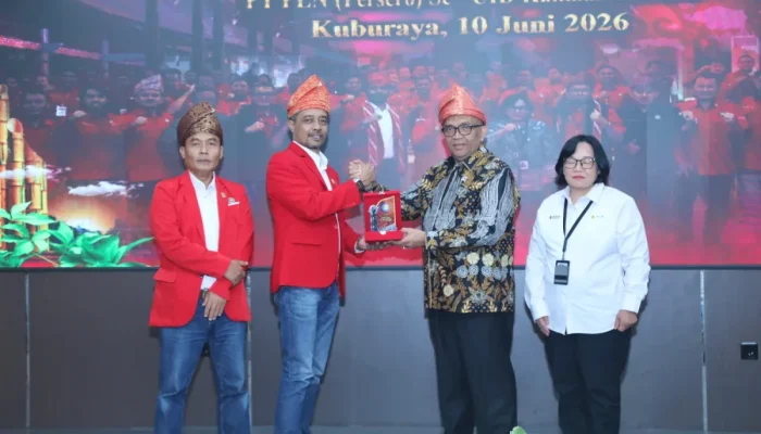 Wamenaker Minta Serikat Pekerja PLN Jadi Mitra Strategis Hadapi Transformasi Energi