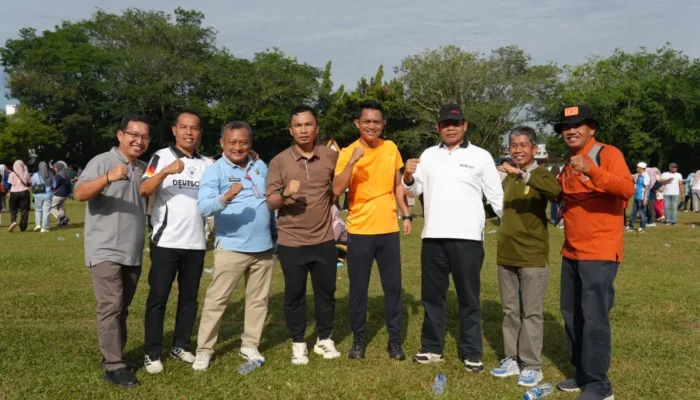 Jelang MTQ Riau 2026, Bupati Kuansing Kerahkan Seluruh OPD Gotong Royong Percantik Teluk Kuantan