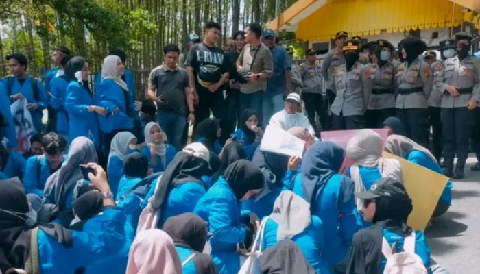 BEM UIR Desak Audit MBG dan Anggaran Pendidikan, DPRD Riau Janji Kawal Aspirasi
