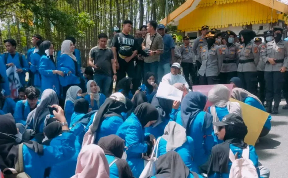 BEM UIR Desak Audit MBG dan Anggaran Pendidikan, DPRD Riau Janji Kawal Aspirasi