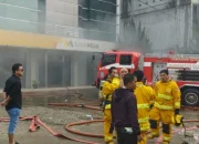 Gedung Bank Mega Duri Terbakar, Polisi Selidiki Penyebab Kebakaran