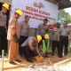 Bedah Rumah Polres Kampar untuk Warga Bukit Permai Dimulai, Kapolres Letakkan Batu Pertama
