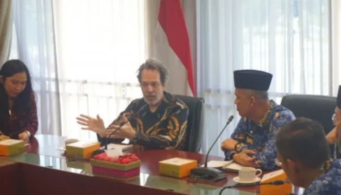 Swedia Lirik Potensi Hutan Riau, Tawarkan Kemitraan Berkelanjutan
