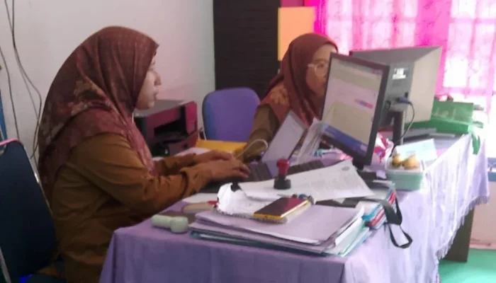 Guru MTs YPPI Bengkalis Mulai Input Nilai RDM, Tahap Akhir Semester