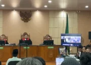 UAS Jadi Saksi Meringankan, Sebut Abdul Wahid Pernah Pecat Pelaku Pungli