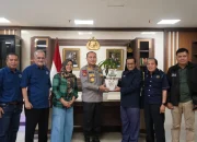 Kapolda Riau Terima JMSI Riau Award 2026