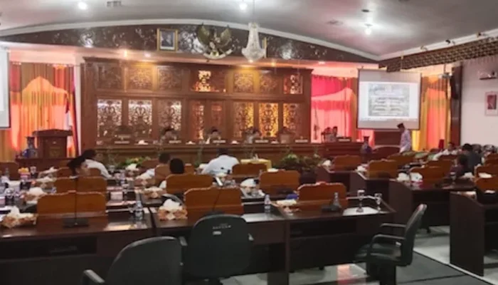 Kuorum Tak Terpenuhi, Pengesahan Ranperda SOTK Kuansing Kembali Tertunda