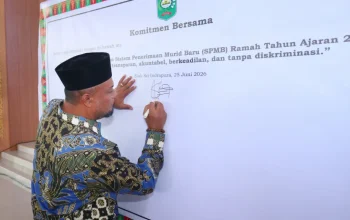 Wabup Siak Pastikan Tak Ada Anak Putus Sekolah, SPMB Online Dimulai 29 Juni