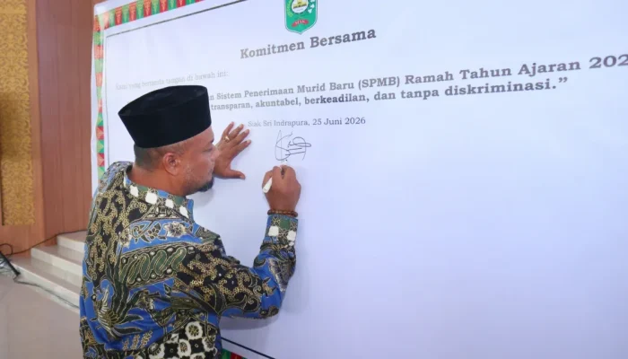 Wabup Siak Pastikan Tak Ada Anak Putus Sekolah, SPMB Online Dimulai 29 Juni